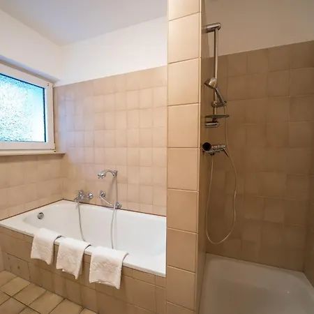 Aparthotel Dwk: Monteurhaus Bad Ems