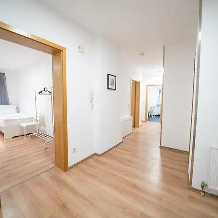 Dwk: Monteurhaus Aparthotel